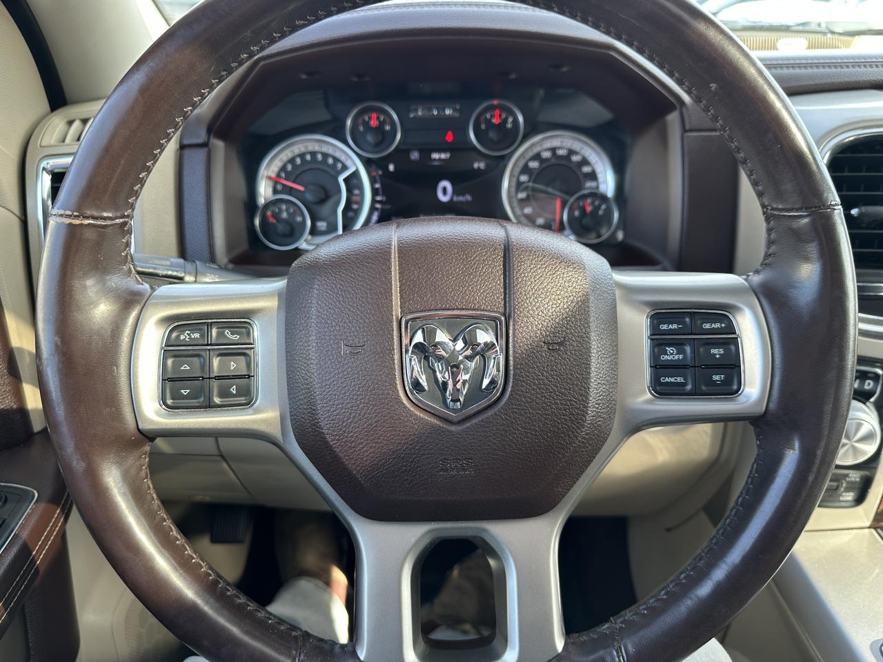 2015 RAM 1500 Laramie Photo