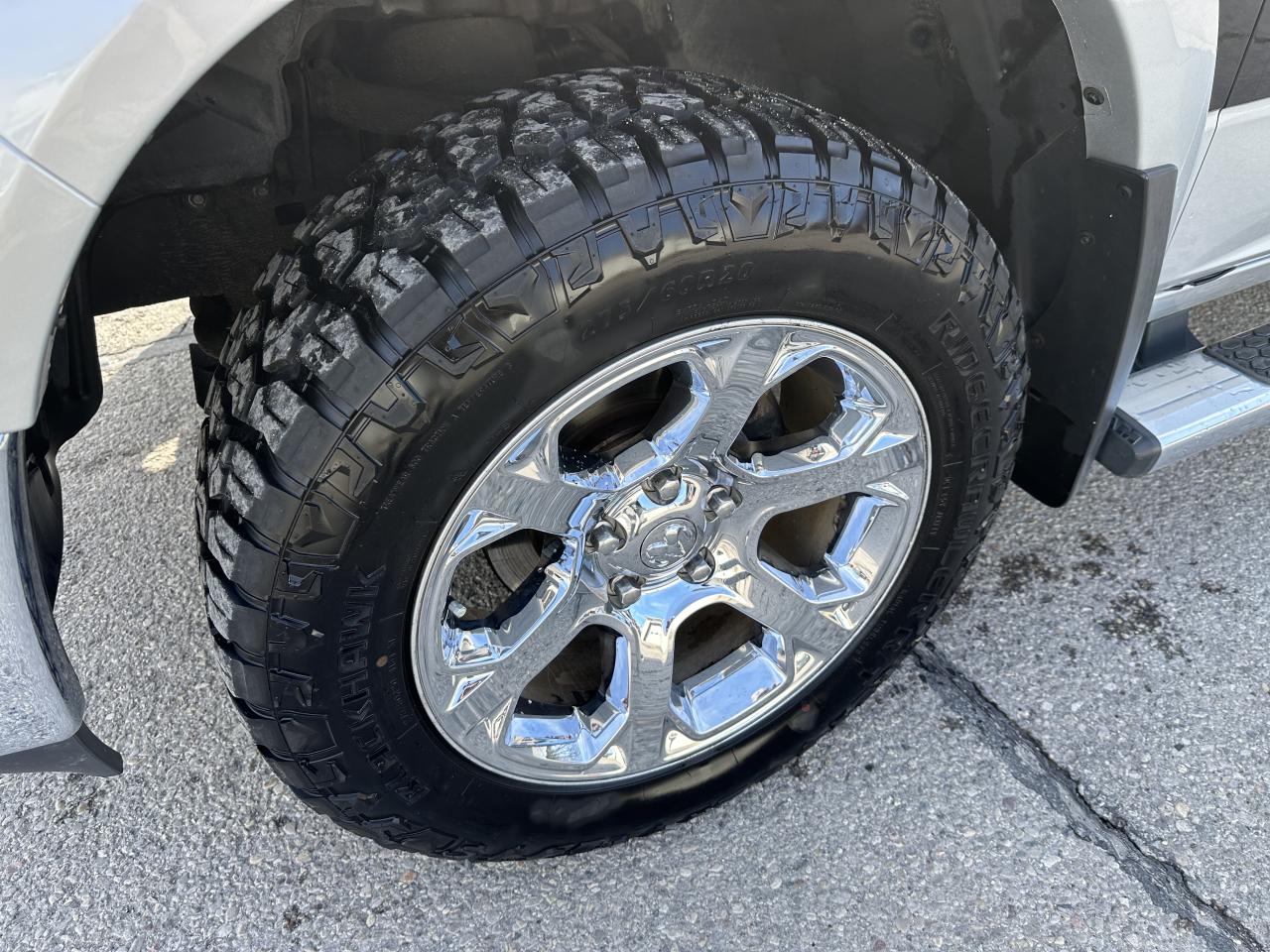 2015 RAM 1500 Laramie Photo