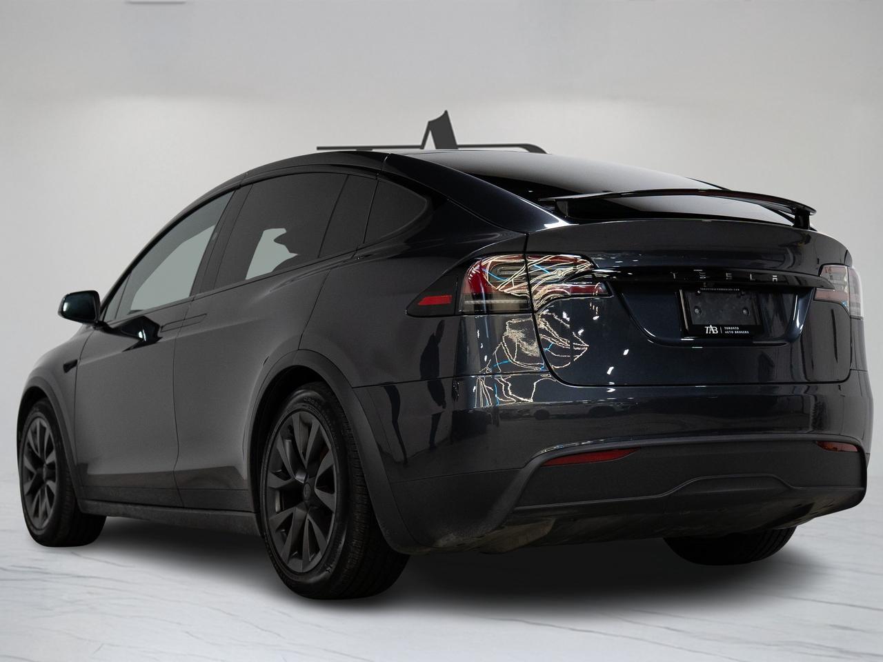 2025 Tesla Model X 6 PASS | YOKE STEERING | 22 IN Photo4