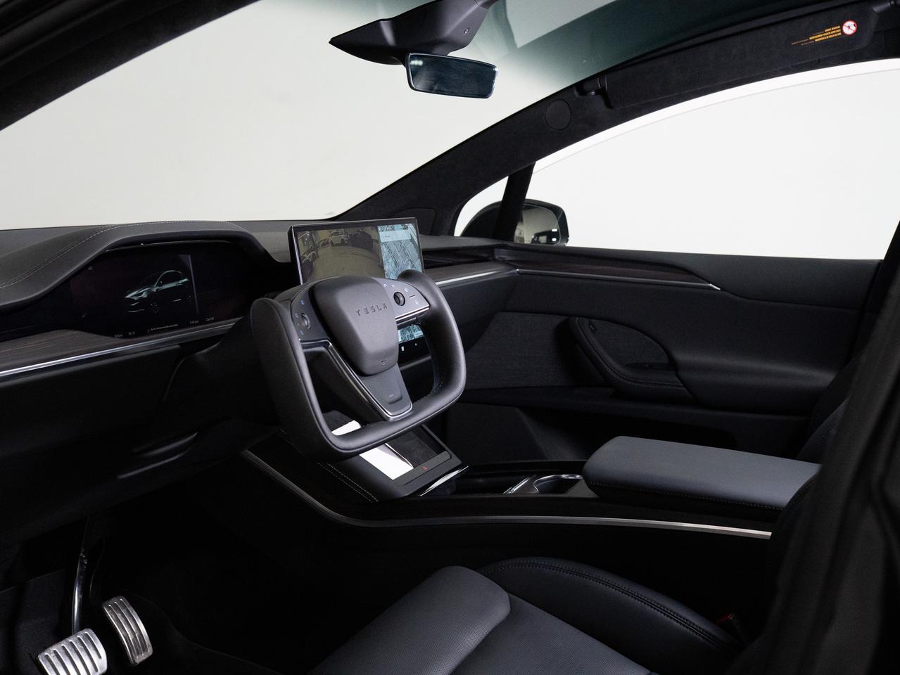 2025 Tesla Model X 6 PASS | YOKE STEERING | 22 IN Photo