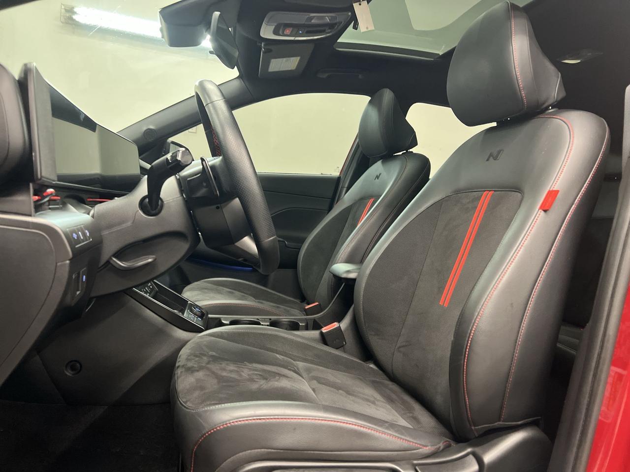 2024 Hyundai KONA N LINE AWD |HTD LEATHER | SUNROOF |ALLOYS |CARPLAY Photo