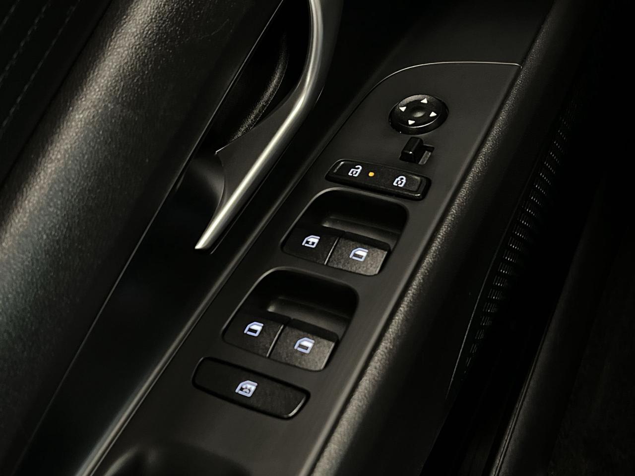 2024 Hyundai Elantra HTD SEATS | CARPLAY | BLIND SPOT | REAR CAM | A/C Photo