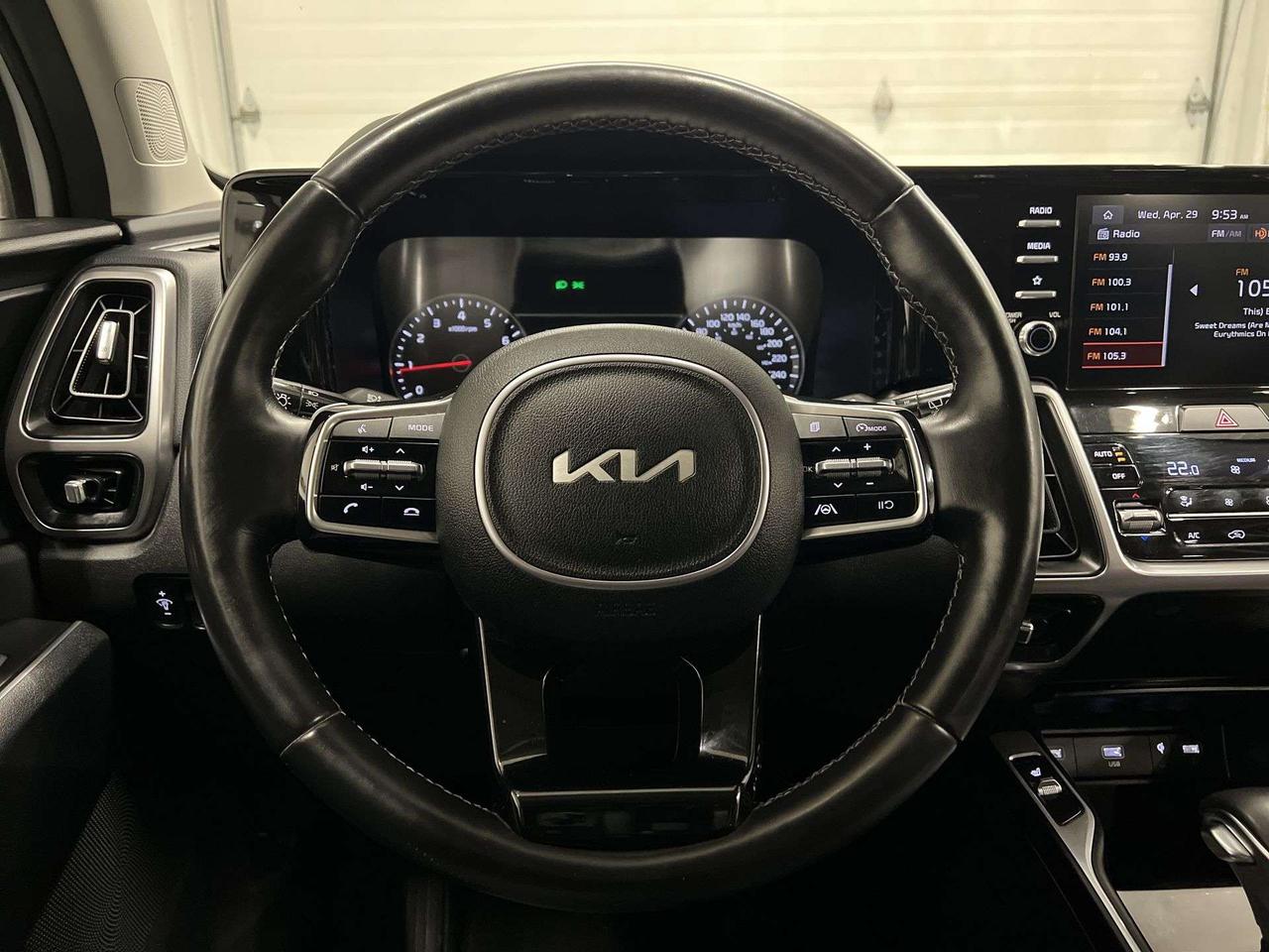 2023 Kia Sorento X-LINE AWD | 6-PASS | 281HP TURBO | HTD SEATS Photo