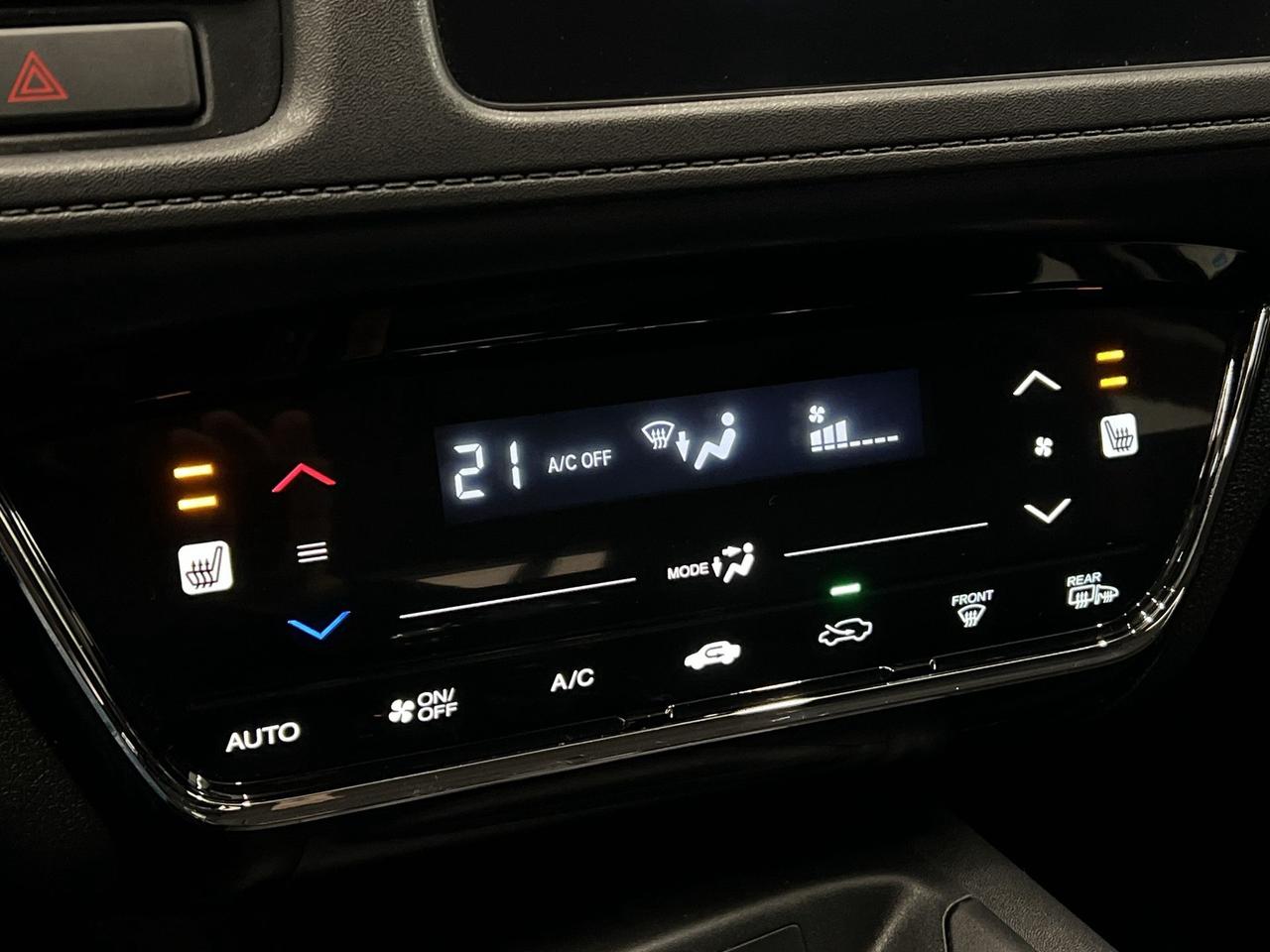 2018 Honda HR-V AWD | LOW KMS! | HTD SEATS | ALLOYS | REAR CAM Photo