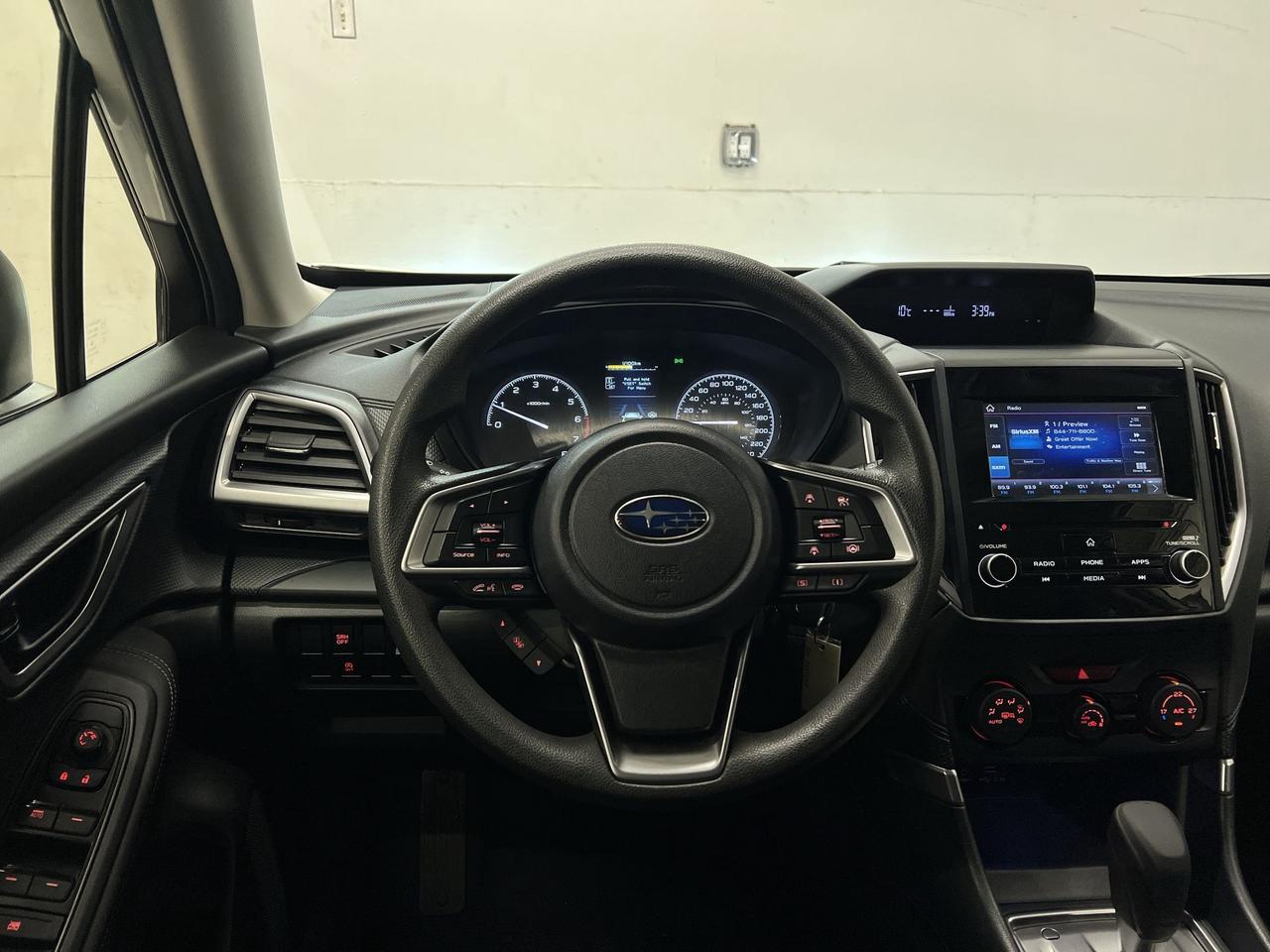 2023 Subaru Forester AWD | HTD SEATS | CARPLAY | REAR CAM | LOW KMS!! Photo