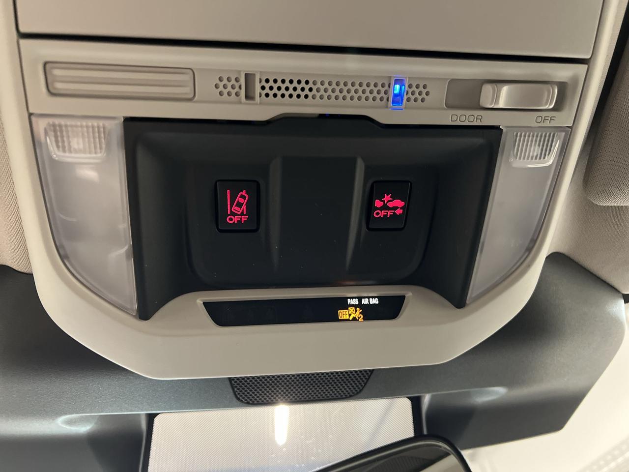 2023 Subaru Forester AWD | HTD SEATS | CARPLAY | REAR CAM | LOW KMS!! Photo