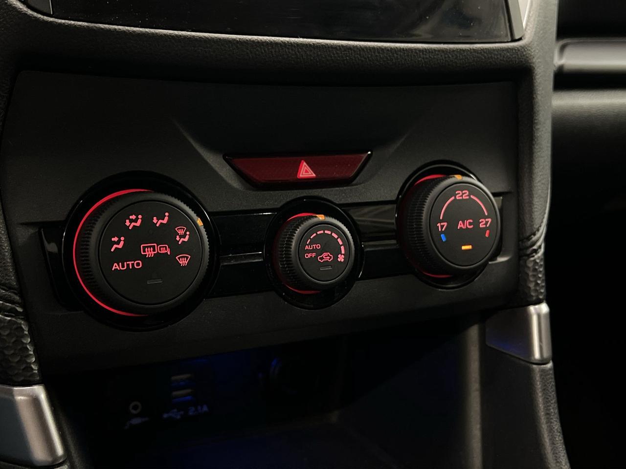 2023 Subaru Forester AWD | HTD SEATS | CARPLAY | REAR CAM | LOW KMS!! Photo