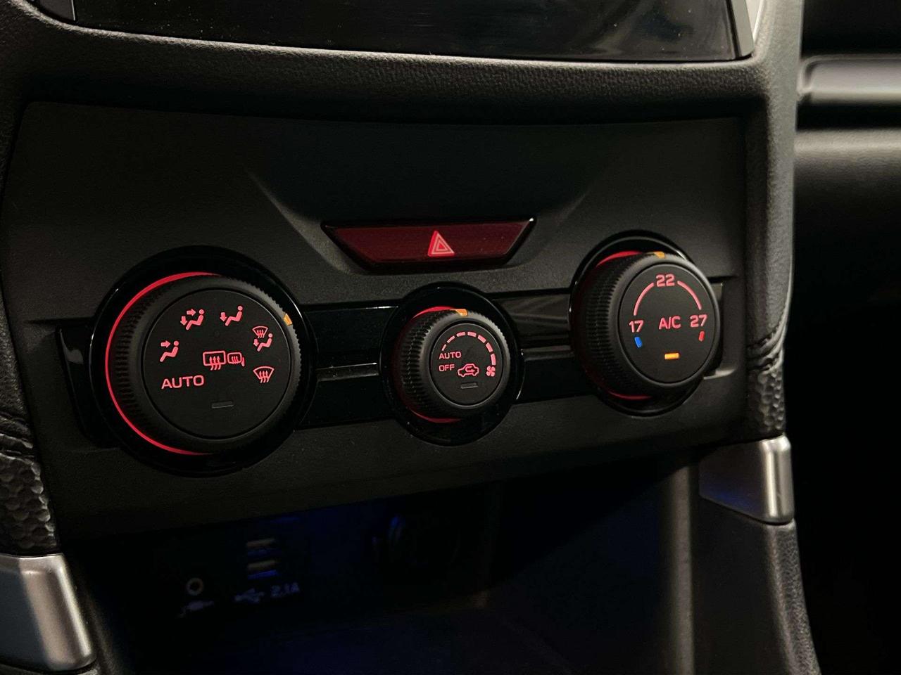 2023 Subaru Forester AWD | HTD SEATS | CARPLAY | REAR CAM | LOW KMS!! Photo