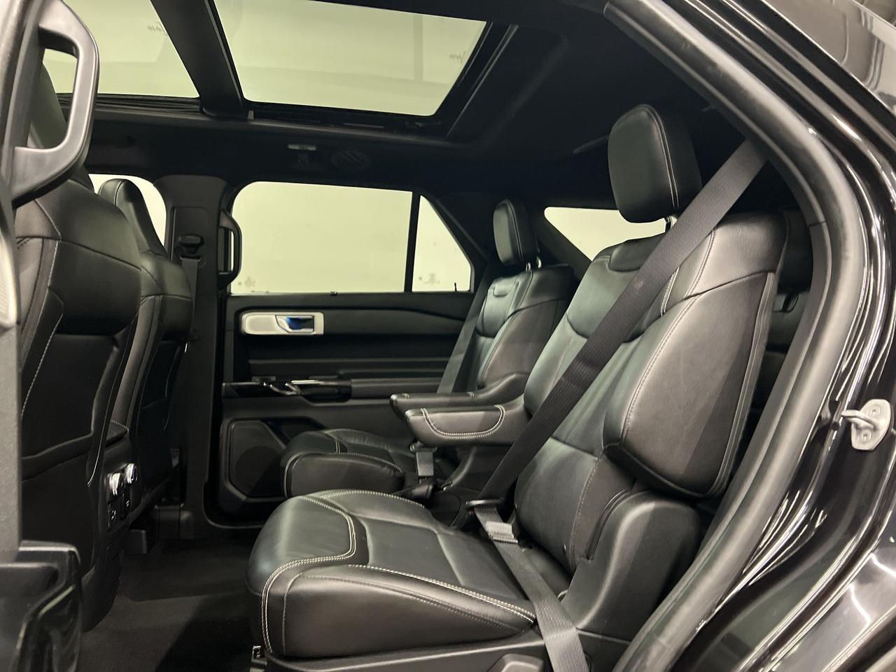 2022 Ford Explorer ST AWD | 6-PASS | HTD LEATHER | 400HP TURBO Photo
