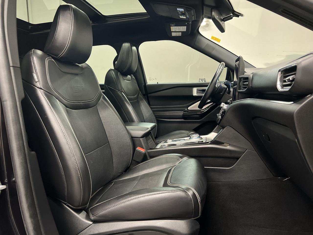 2022 Ford Explorer ST AWD | 6-PASS | HTD LEATHER | 400HP TURBO Photo