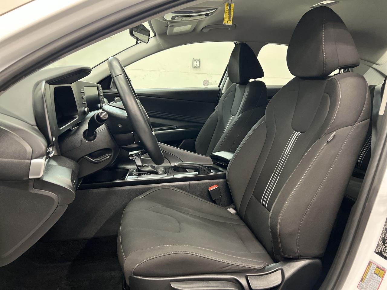 2024 Hyundai Elantra PREFERRED | HTD SEATS | REMOTE START | ALLOYS Photo