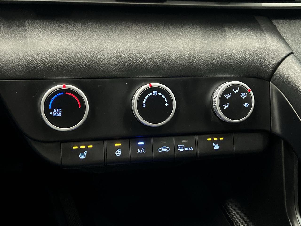 2024 Hyundai Elantra PREFERRED | HTD SEATS | REMOTE START | ALLOYS Photo