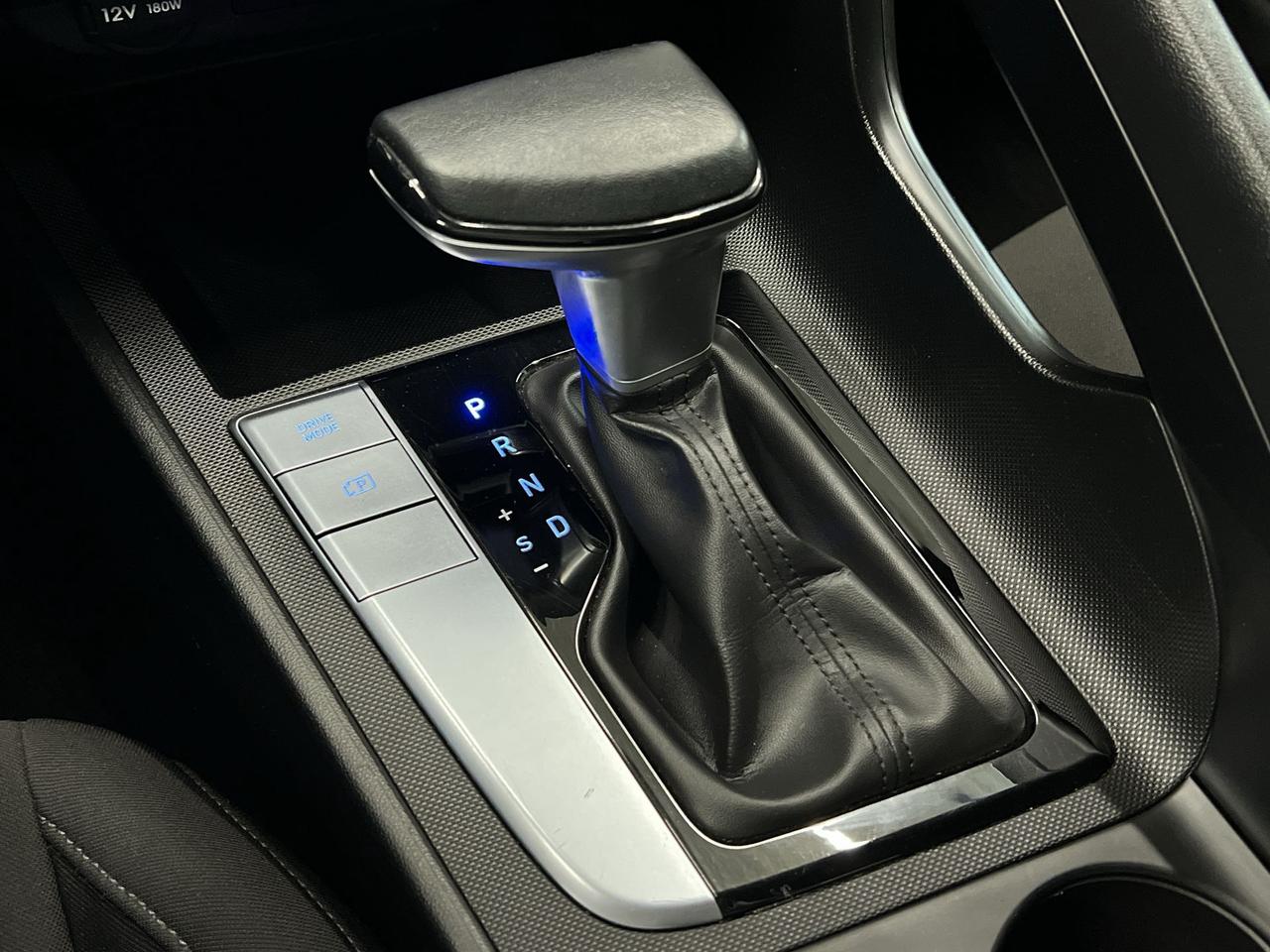 2024 Hyundai Elantra PREFERRED | HTD SEATS | REMOTE START | ALLOYS Photo