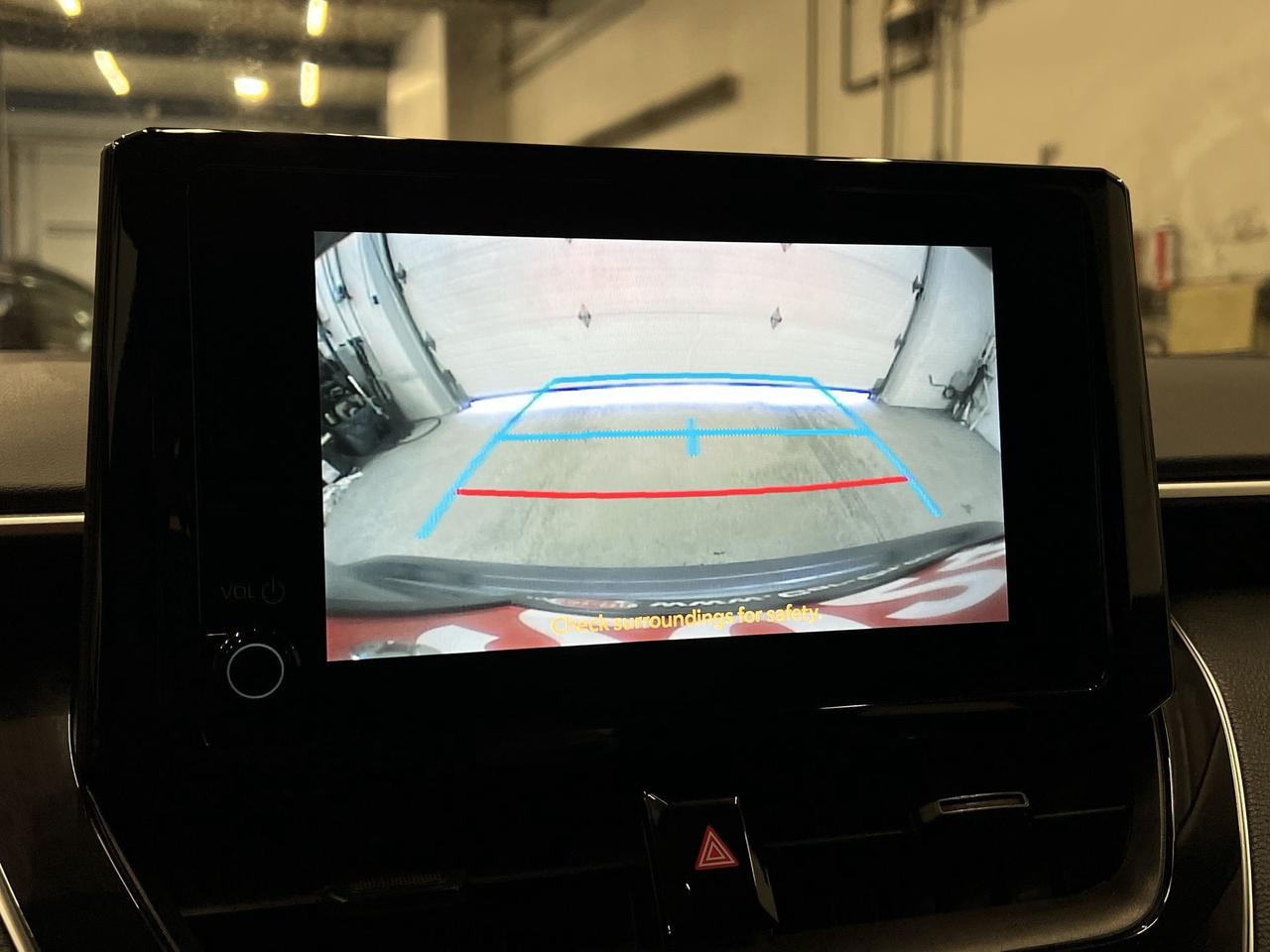 2024 Toyota Corolla LE | SUNROOF | HTD SEATS | CARPLAY | ALLOYS | A/C Photo