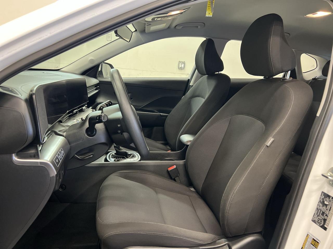 2024 Hyundai KONA HTD SEATS | CARPLAY | ALLOYS | BLIND SPOT | A/C Photo