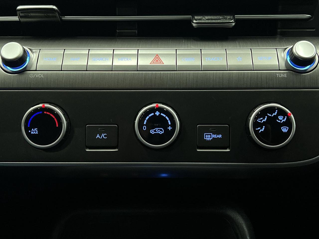 2024 Hyundai KONA HTD SEATS | CARPLAY | ALLOYS | BLIND SPOT | A/C Photo