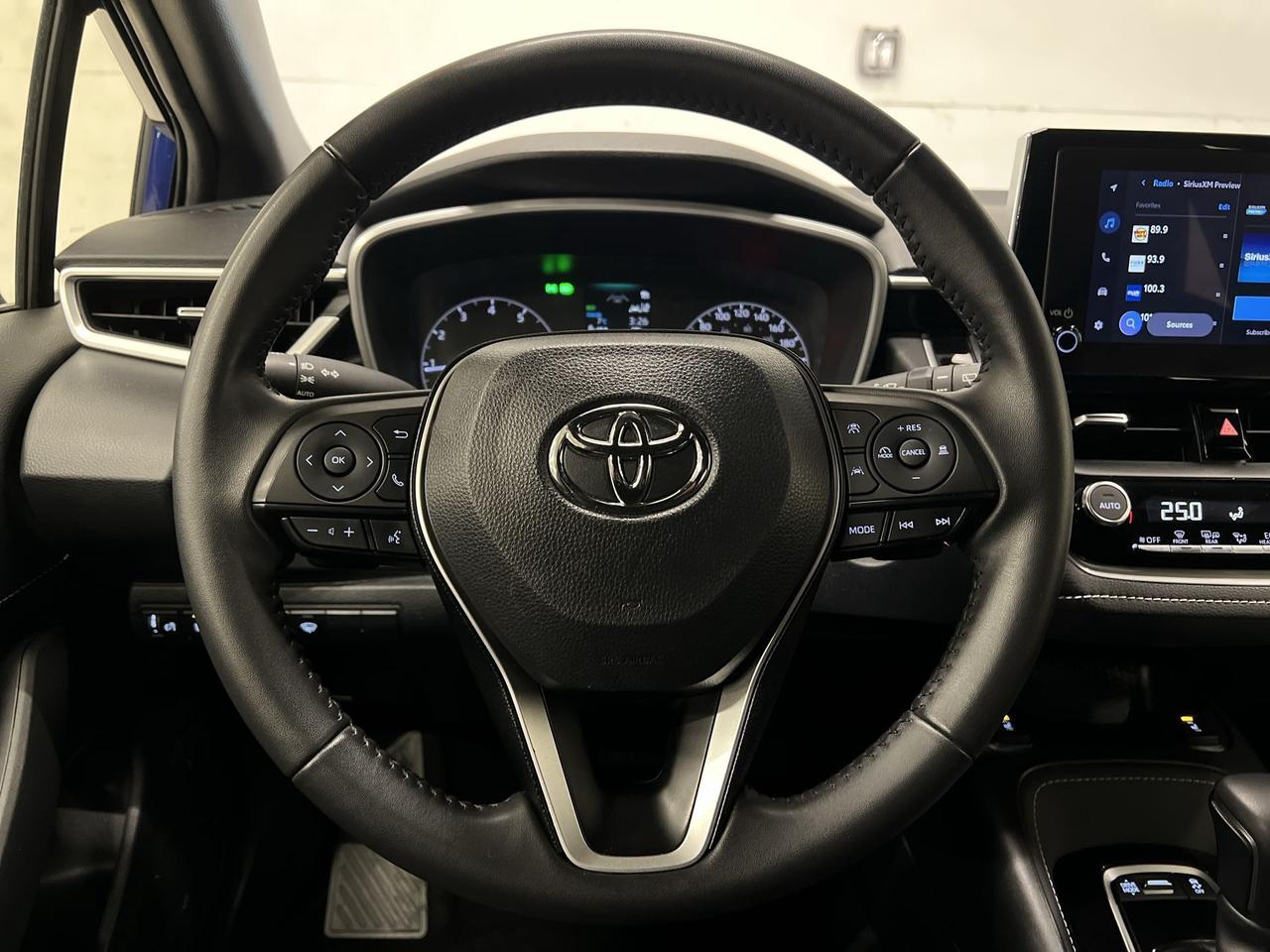 2024 Toyota Corolla HATCH | HTD SEATS | CARPLAY | ALLOYS | BLUETOOTH Photo