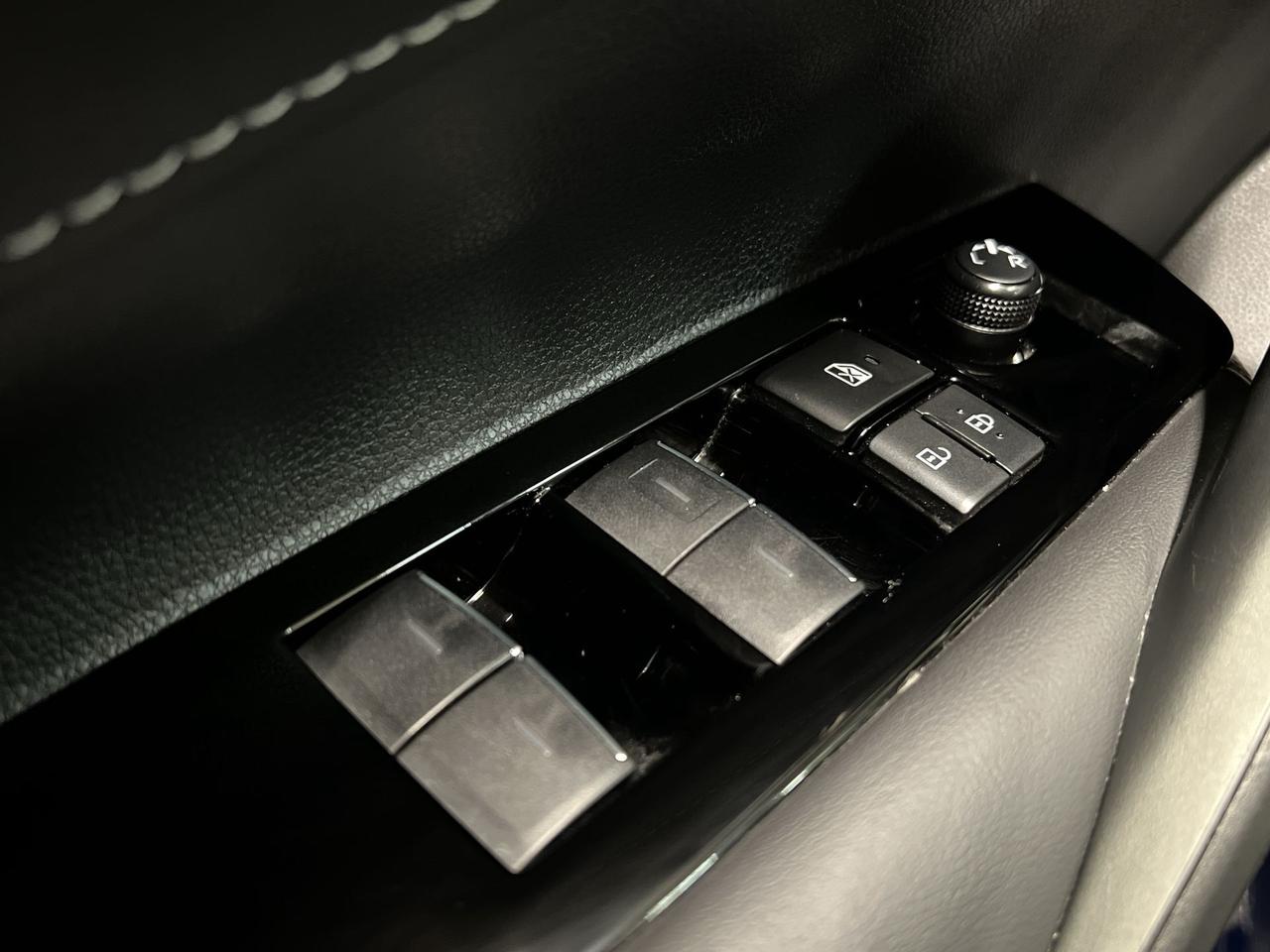 2024 Toyota Corolla HATCH | HTD SEATS | CARPLAY | ALLOYS | BLUETOOTH Photo