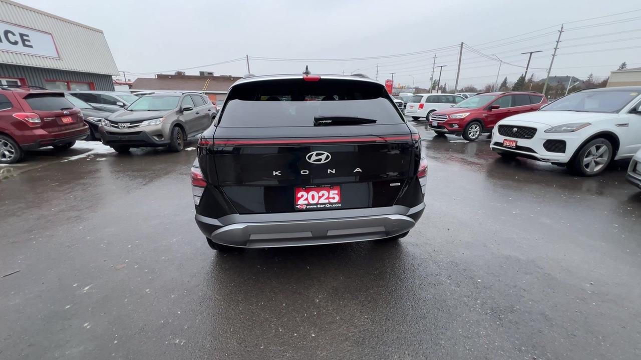 2025 Hyundai KONA TREND AWD |HTD LEATHER | SUNROOF | CARPLAY Photo