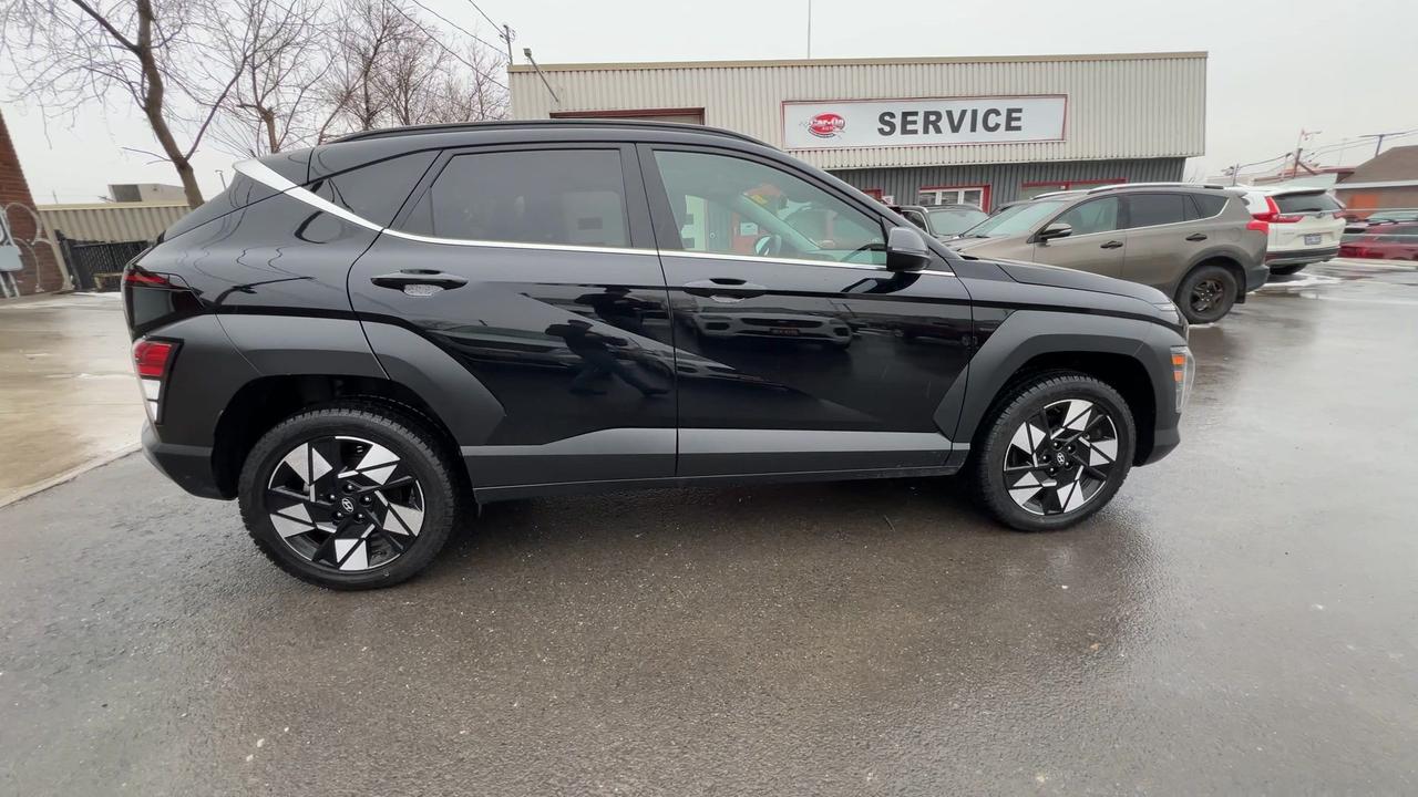 2025 Hyundai KONA TREND AWD |HTD LEATHER | SUNROOF | CARPLAY Photo