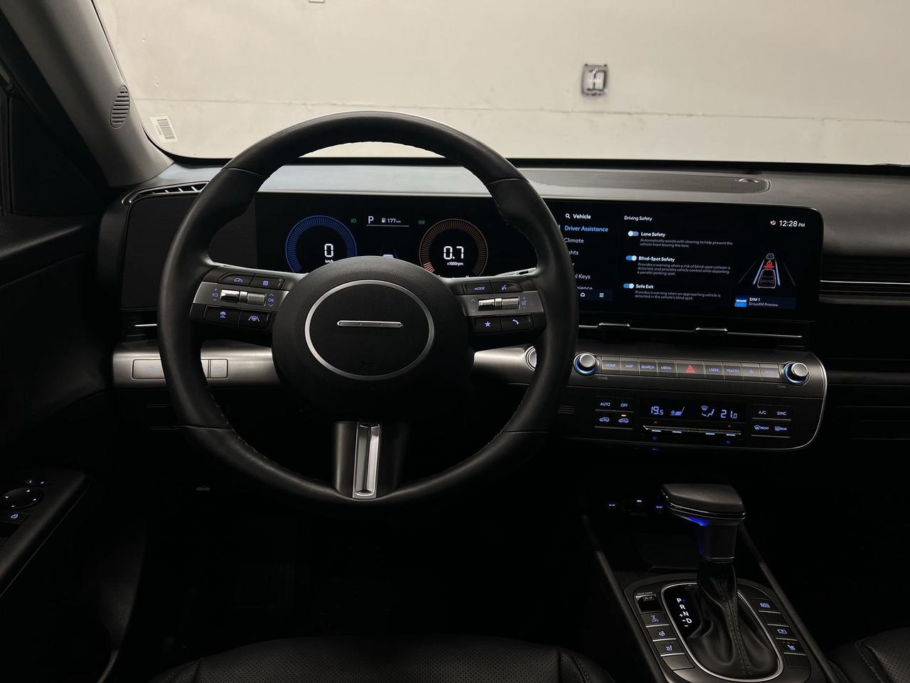 2025 Hyundai KONA TREND AWD |HTD LEATHER | SUNROOF | CARPLAY Photo