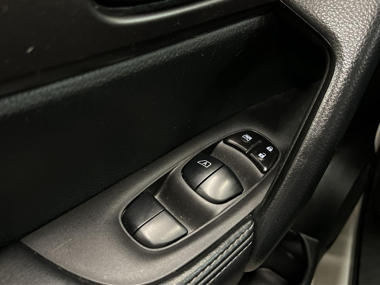 2021 Nissan Qashqai AWD | HTD SEATS | CARPLAY | BLUETOOTH | A/C Photo