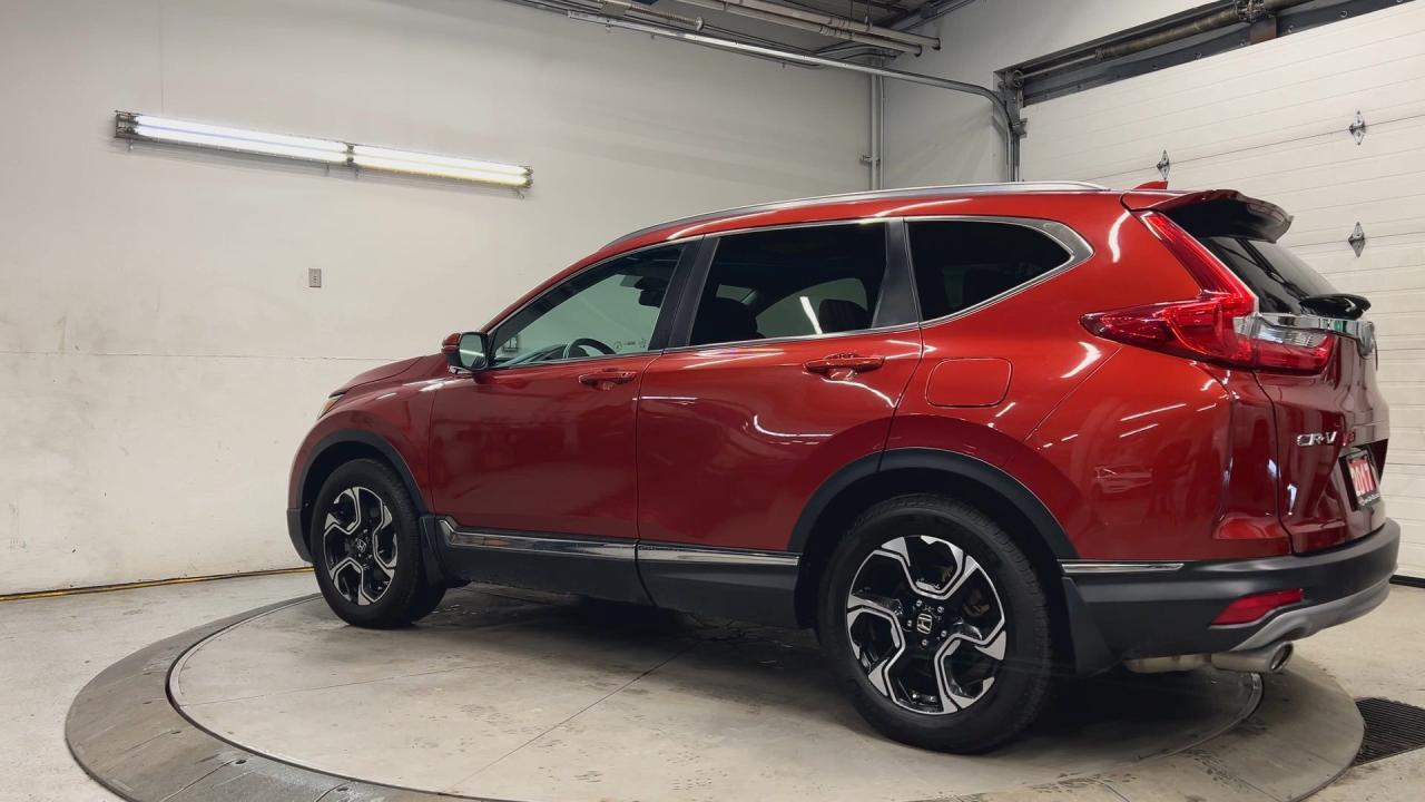 2017 Honda CR-V TOURING AWD | HTD LEATHER | PANO ROOF | CARPLAY Photo