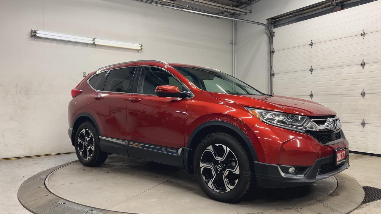 2017 Honda CR-V TOURING AWD | HTD LEATHER | PANO ROOF | CARPLAY Photo2