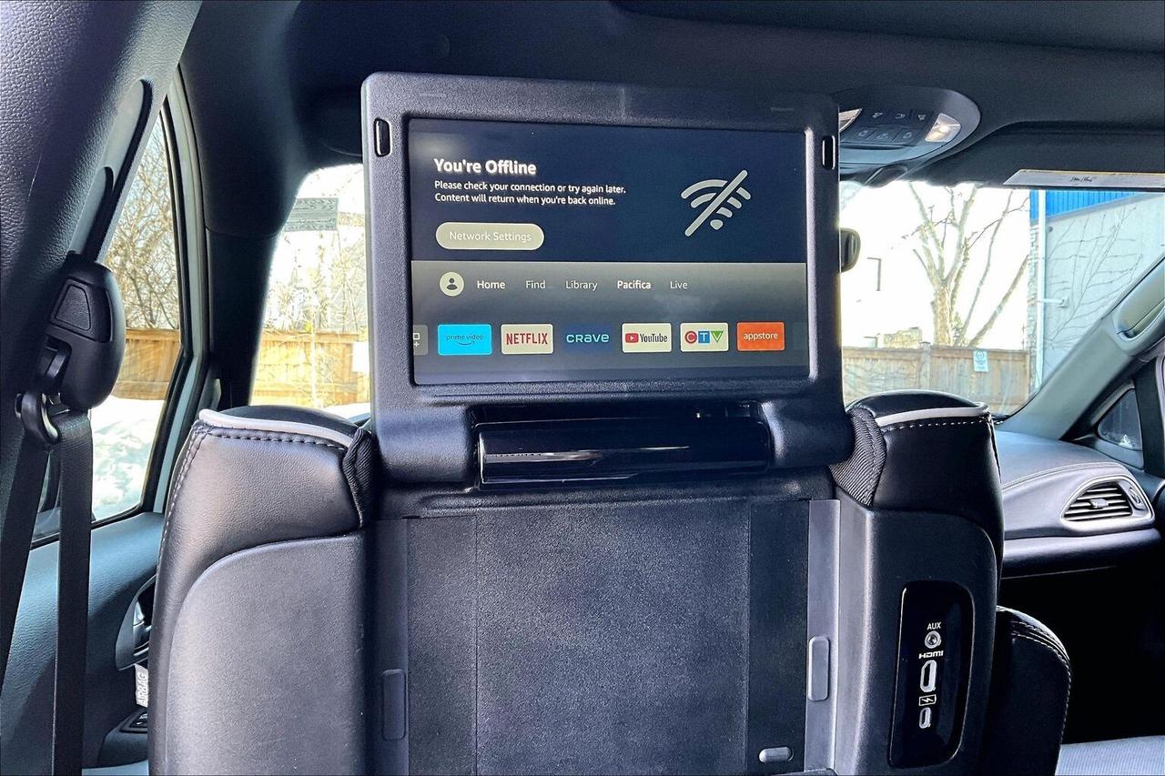 2023 Chrysler Pacifica Limited S App | TheatreGroup | SafetySphere | FWD Photo