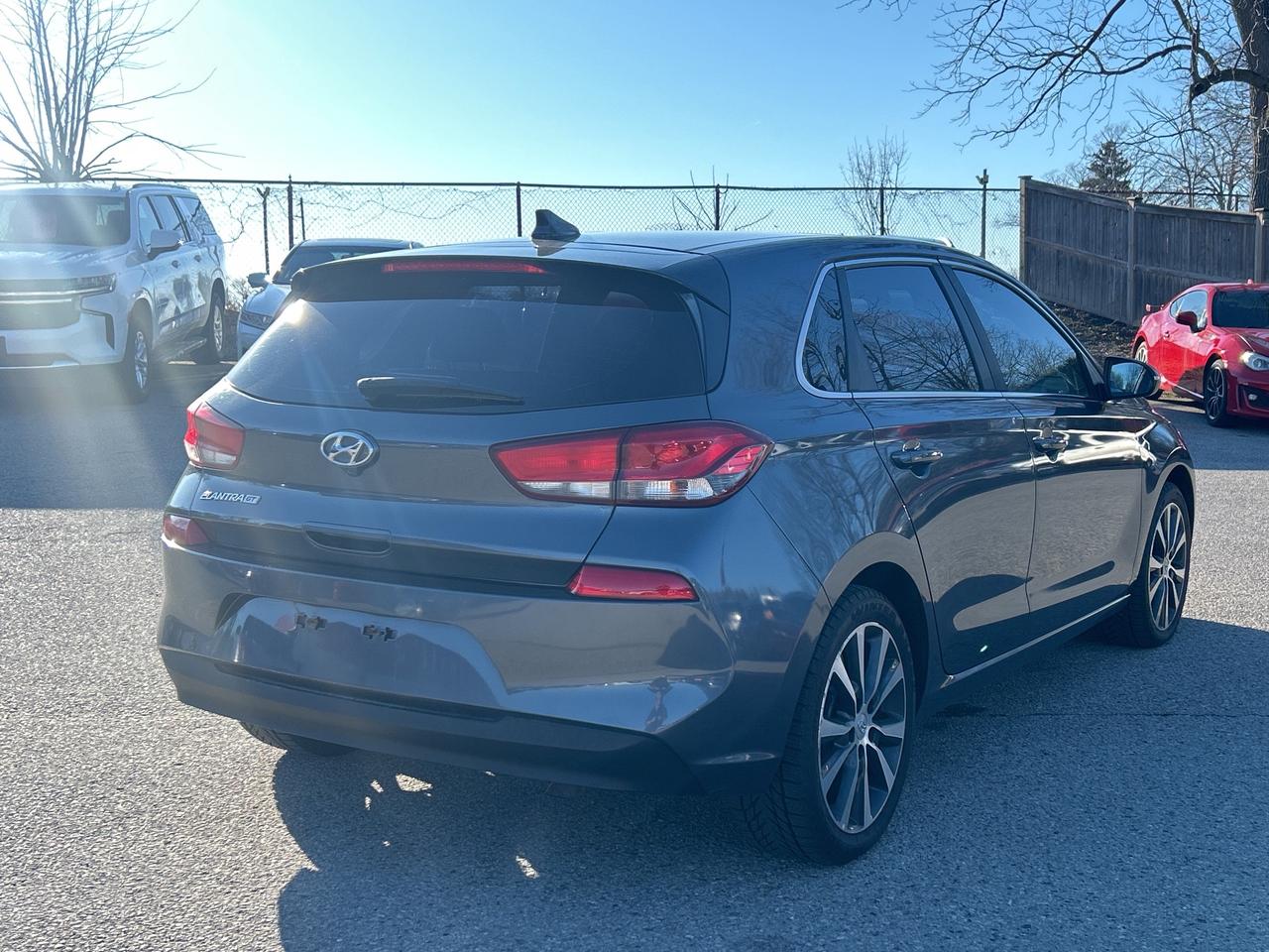 2018 Hyundai Elantra GT AUTOMATIC, HEATED SEATS/ WHEEL, SUNROOF! Photo