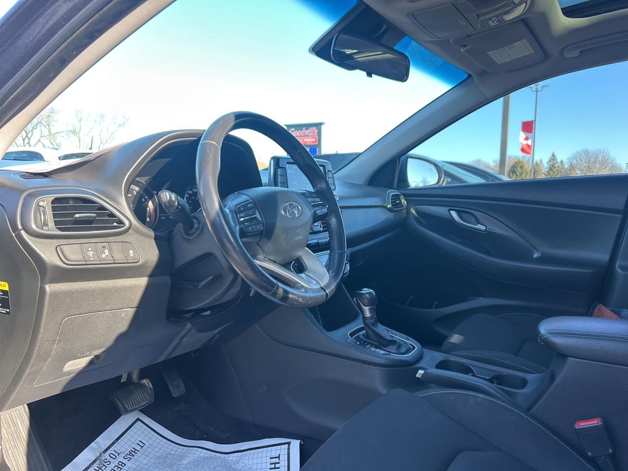 2018 Hyundai Elantra GT AUTOMATIC, HEATED SEATS/ WHEEL, SUNROOF! Photo