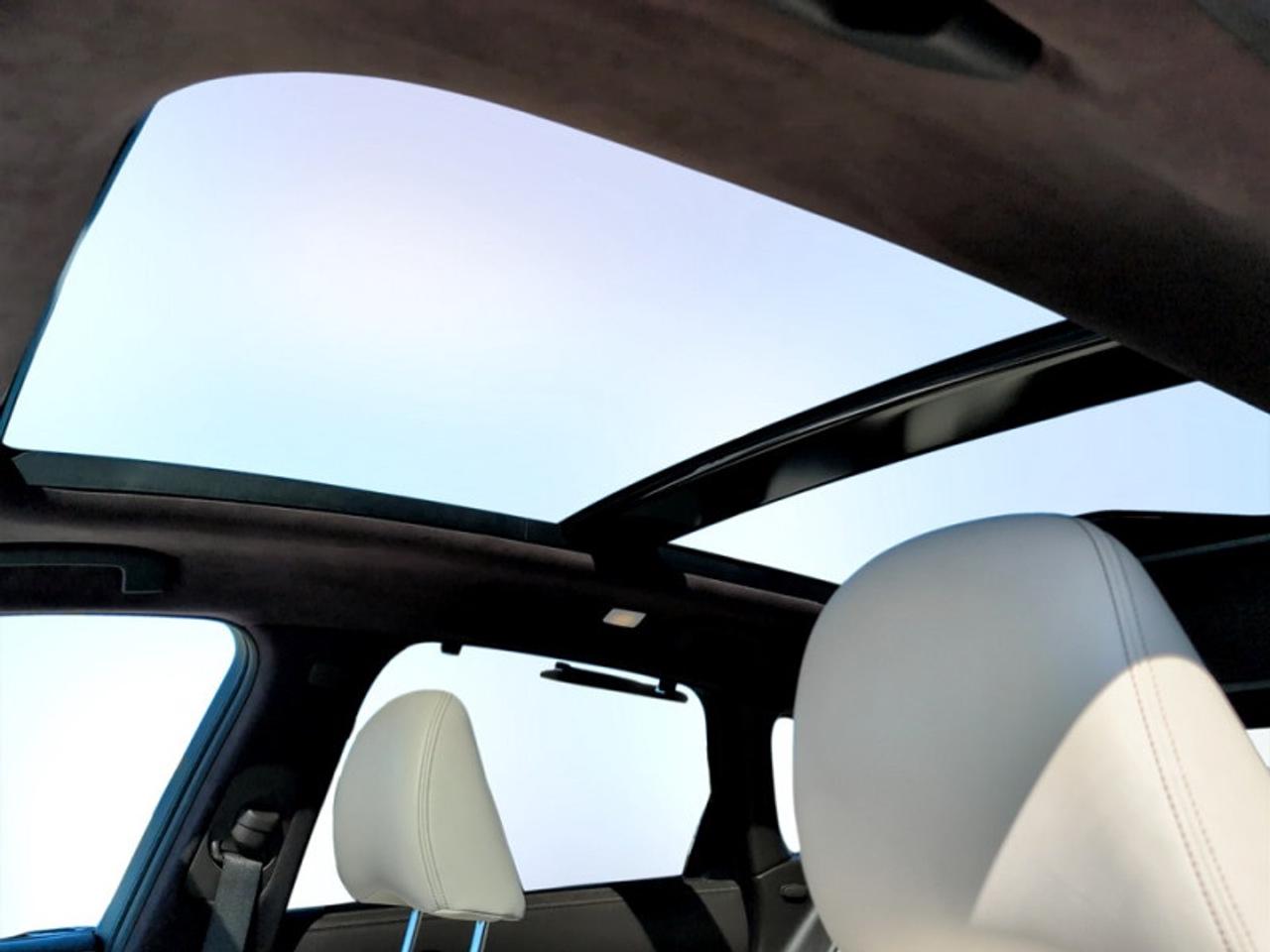2019 Infiniti QX50 ESSENTIAL w/PROACTIVE + SENSORY  *CLEAN CF* Photo