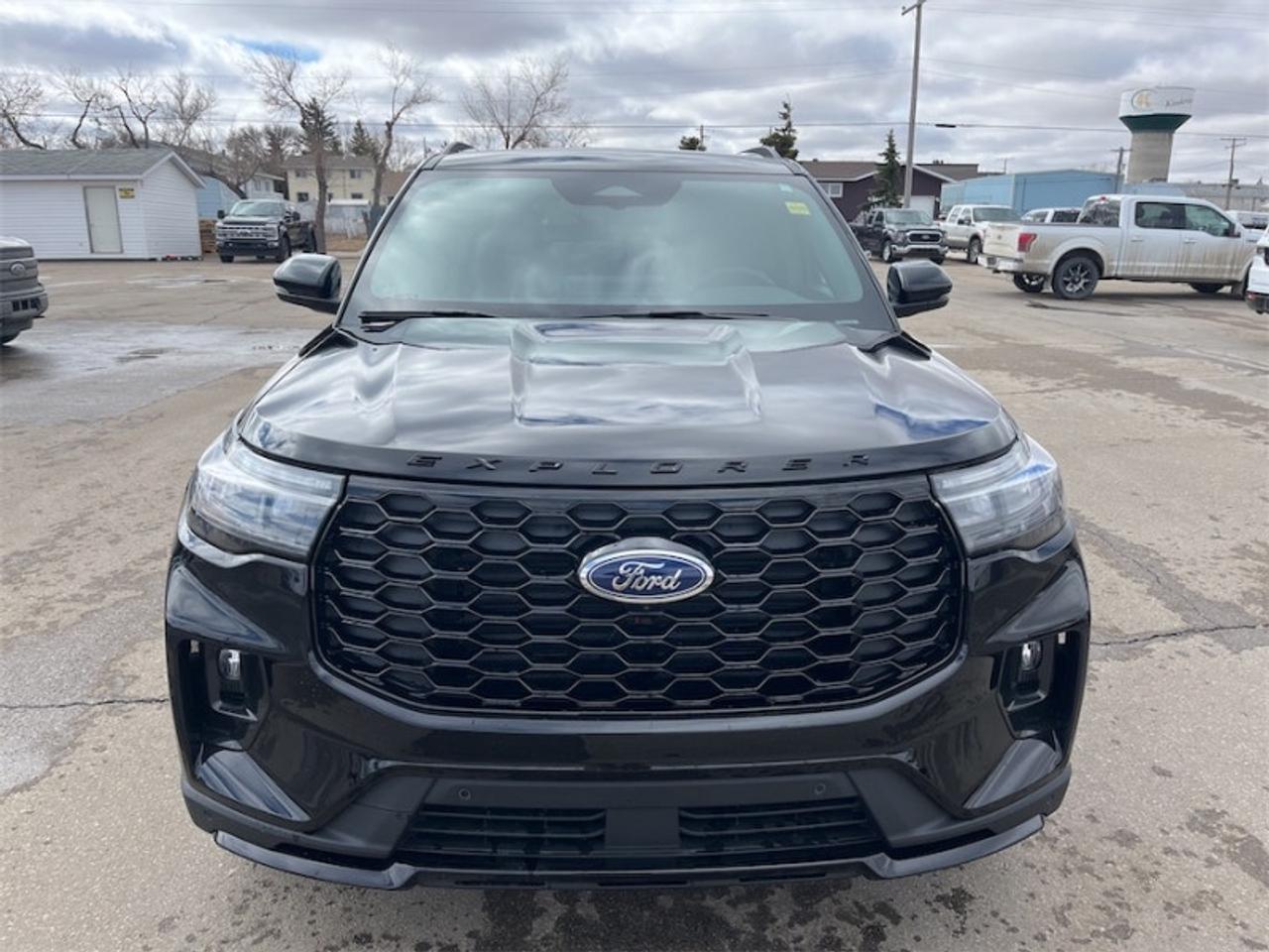 2026 Ford Explorer ST-Line  - Premium Package Photo3