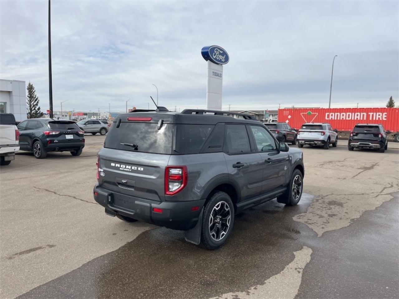 2026 Ford Bronco Sport Outer Banks  -  Remote Start Photo5