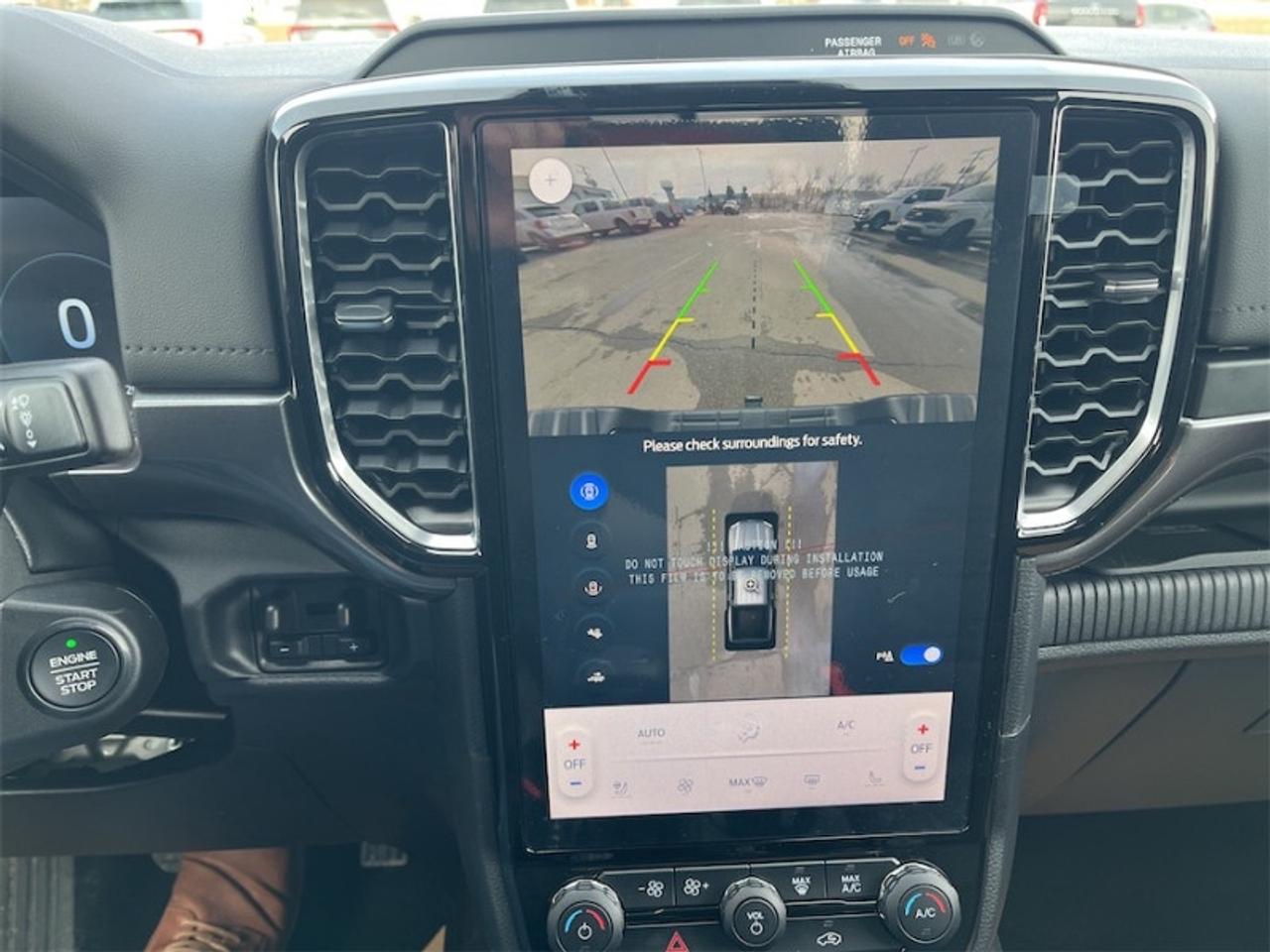 2026 Ford Ranger LARIAT  - Aluminum Wheels - Running Boards Photo5