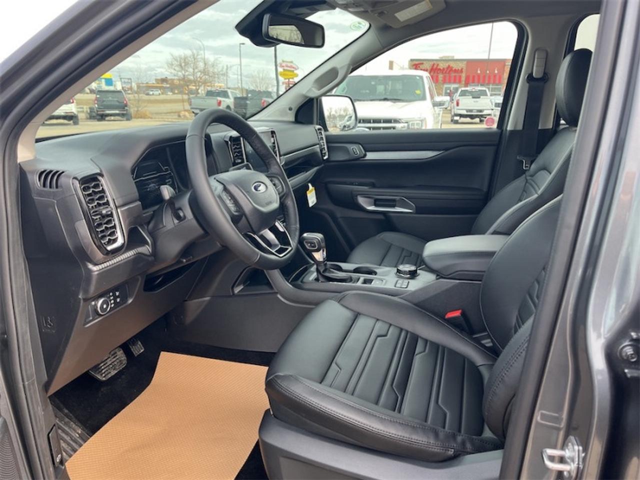 2026 Ford Ranger LARIAT  - Aluminum Wheels - Running Boards Photo5