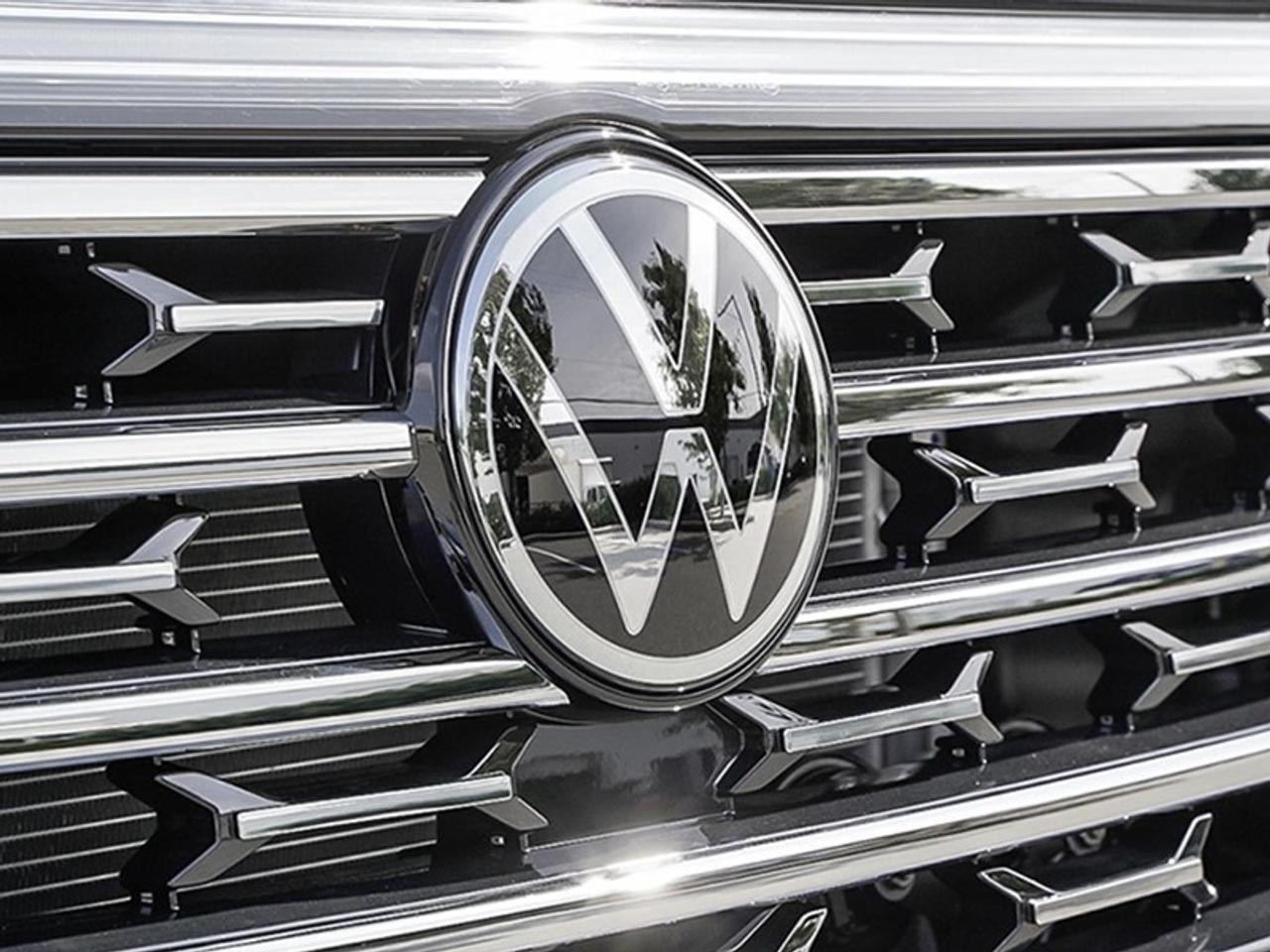 2026 Volkswagen Atlas Highline  - Sunroof -  Navigation Photo