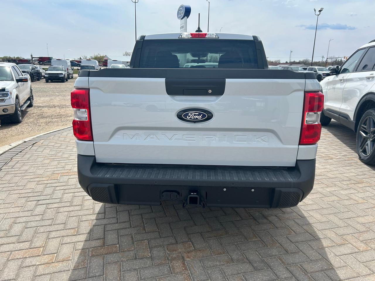 2026 Ford Maverick XLT AWD SuperCrew 302A Photo5