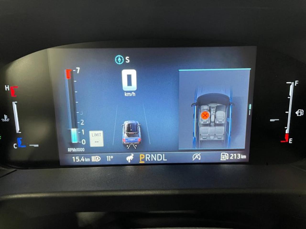 13663643
