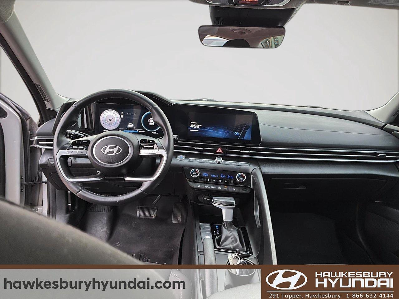 2025 Hyundai Elantra Preferred Photo