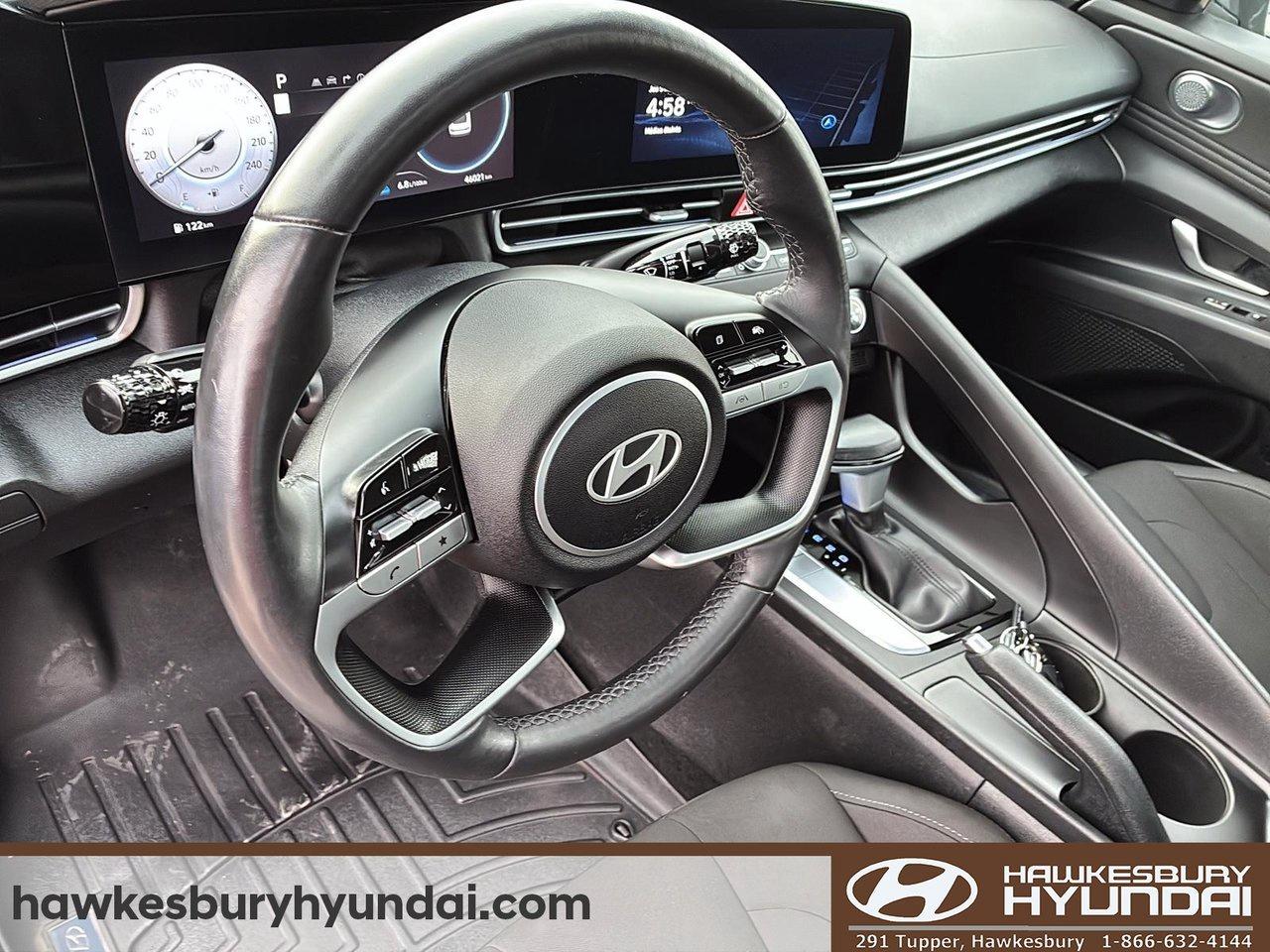 2025 Hyundai Elantra Preferred Photo