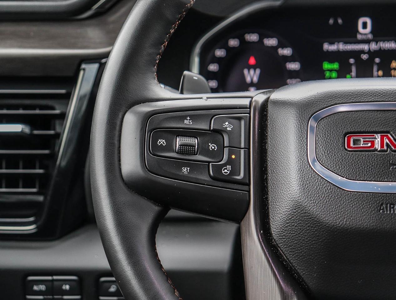 2024 GMC Sierra 1500 AT4 Photo