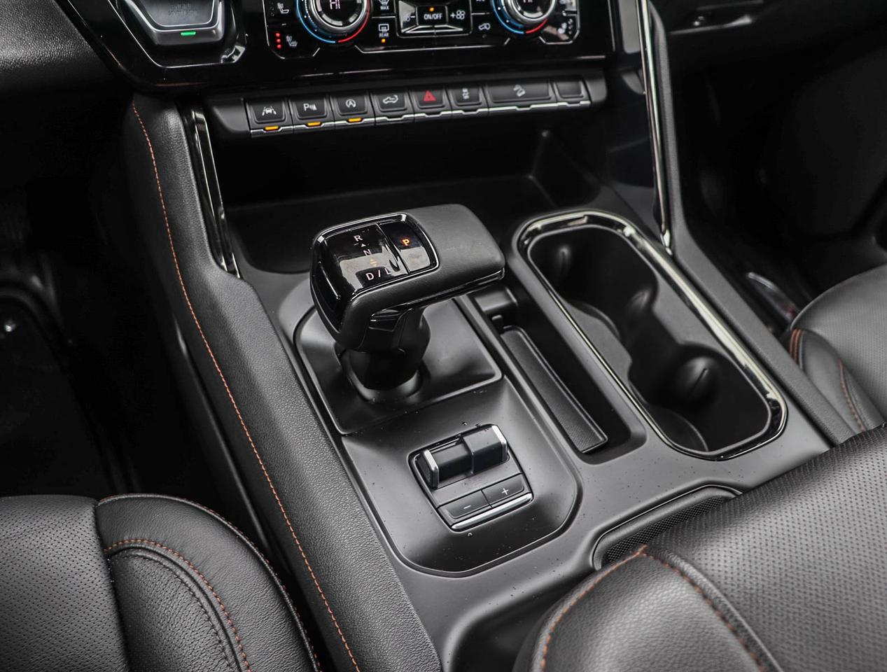 2024 GMC Sierra 1500 AT4 Photo