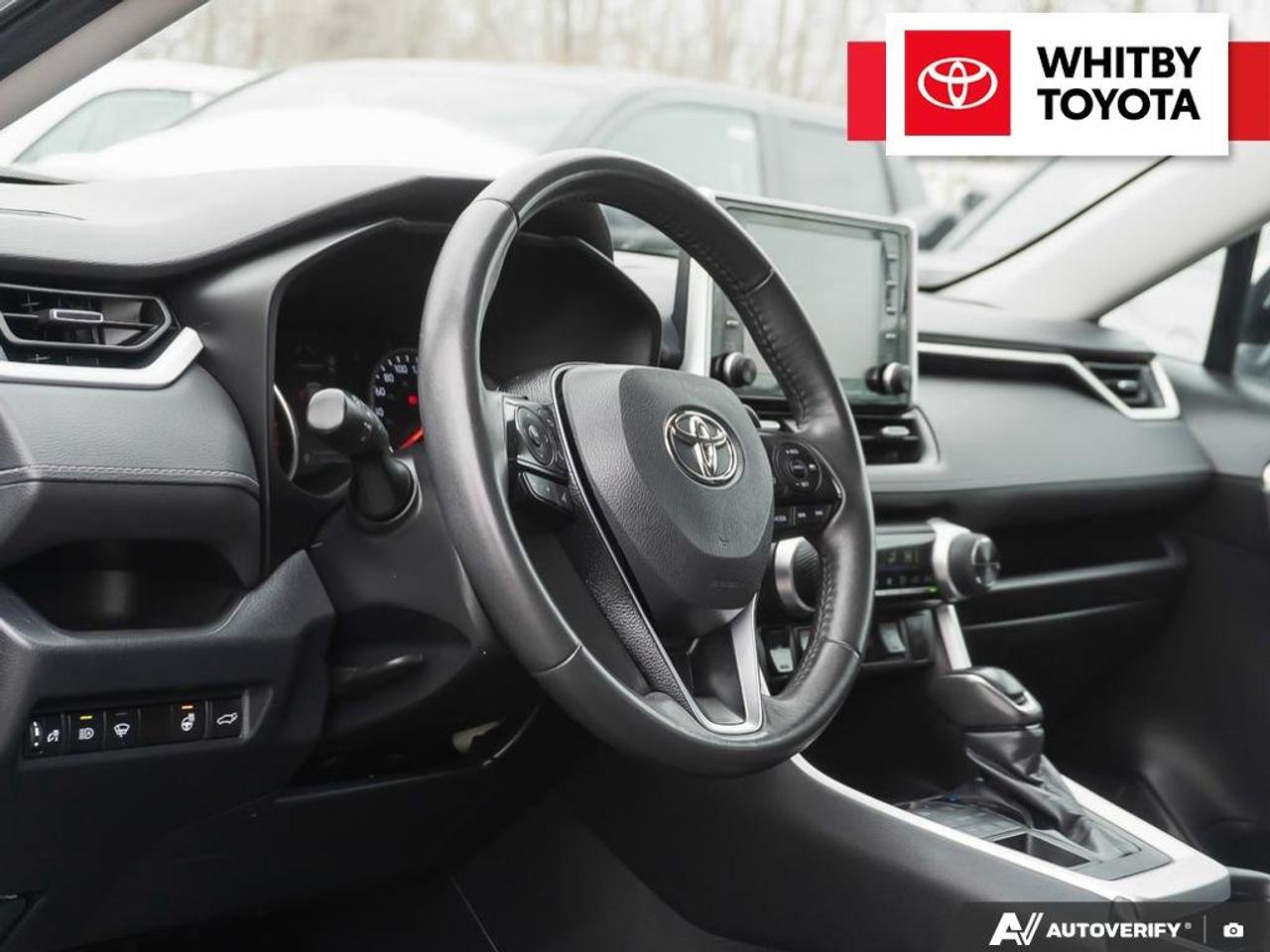 2020 Toyota RAV4 XLE 2.5L Photo