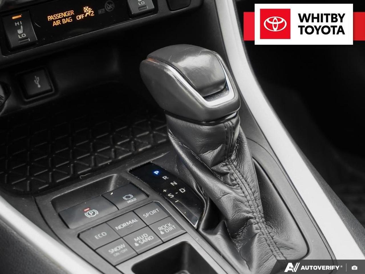 2020 Toyota RAV4 XLE 2.5L Photo