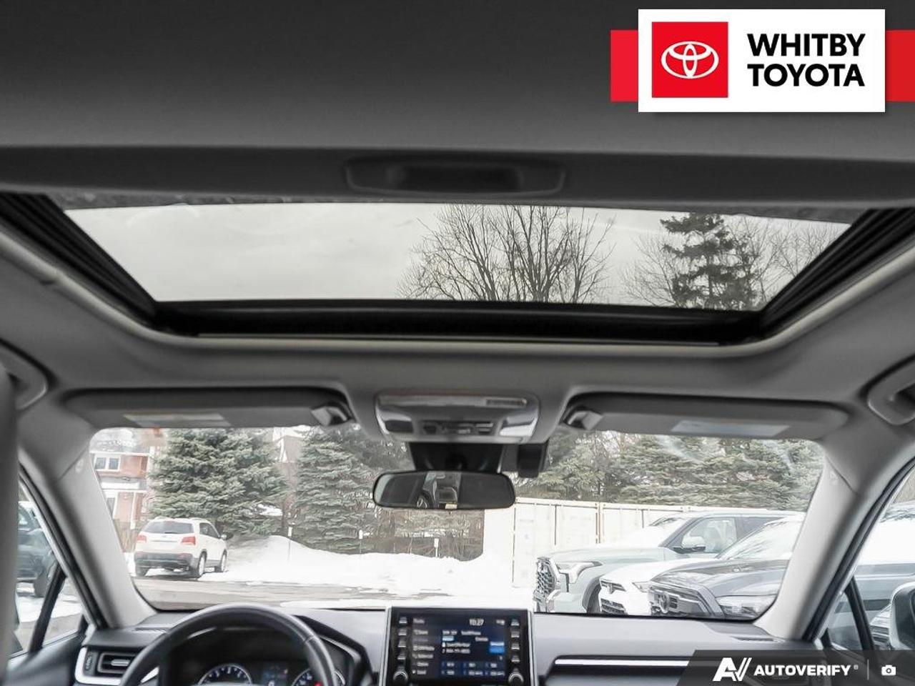 2020 Toyota RAV4 XLE 2.5L Photo