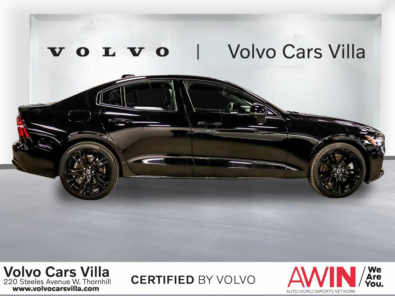 2025 Volvo S60 Plug-In Hybrid T8 AWD Ultra Black Edition Photo