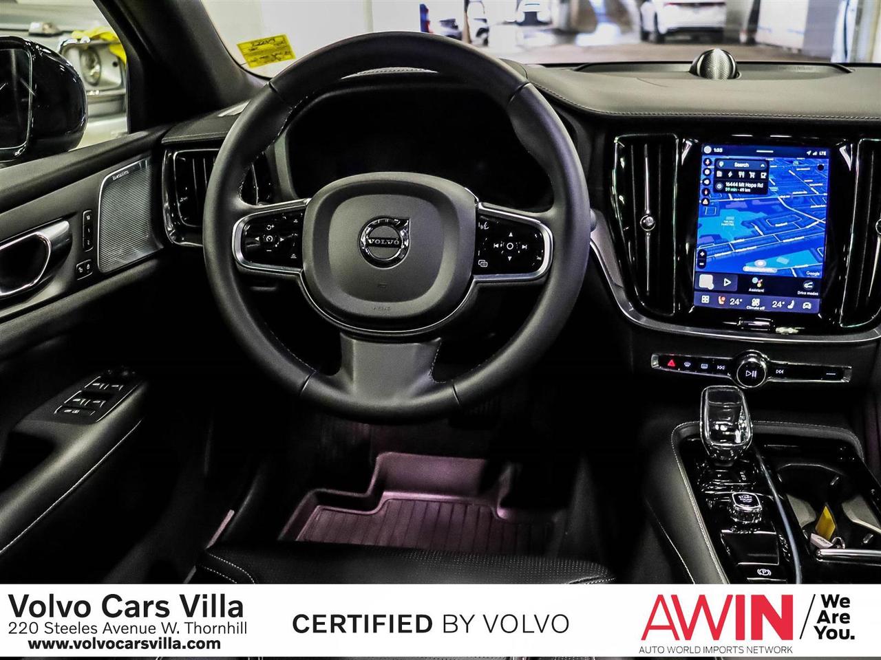 2025 Volvo S60 Plug-In Hybrid T8 AWD Ultra Black Edition Photo