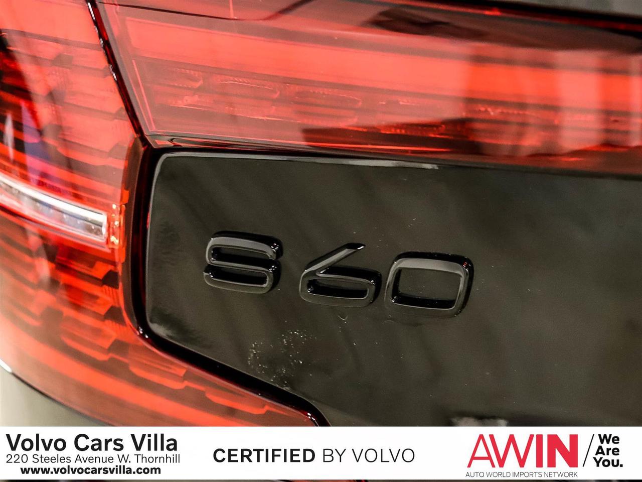 2025 Volvo S60 Plug-In Hybrid T8 AWD Ultra Black Edition Photo