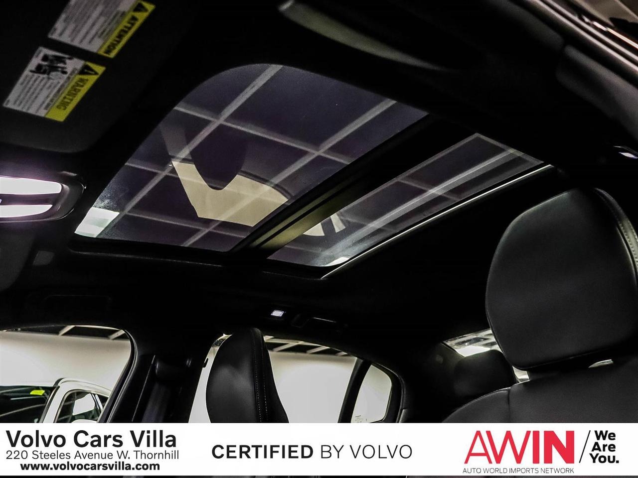 2025 Volvo S60 Plug-In Hybrid T8 AWD Ultra Black Edition Photo